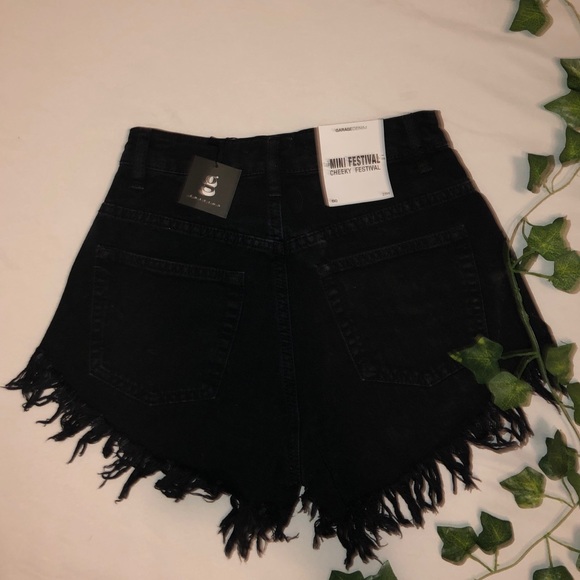 Denim shorts - Picture 6 of 6